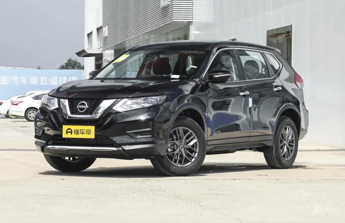 Китайский Nissan X-Trail III Рестайлинг 2: у дилеров есть машины в наличии и под заказ