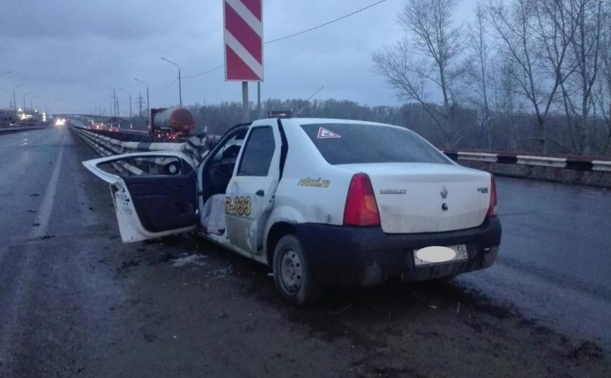 В Оренбурге на смерть разбился таксист