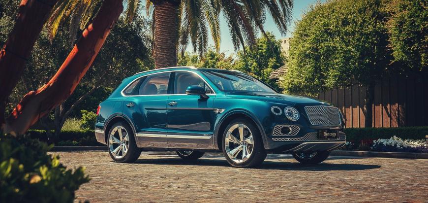 В Европе начали собирать заказы на гибридный Bentley Bentayga 