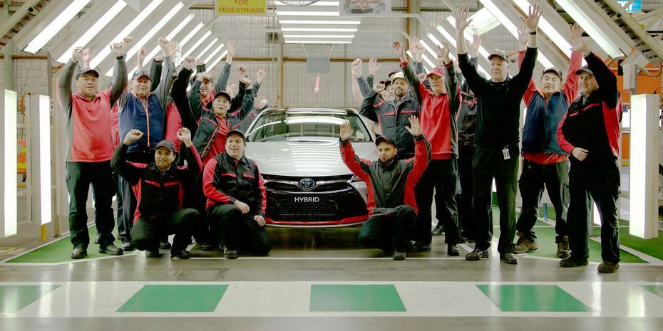 Toyota представила «прощальную» ограниченную серию седана Camry