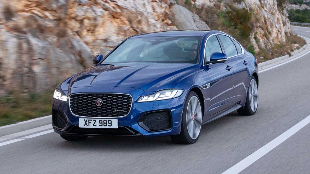 Jaguar сообщает о причинах остановки производства седанов XE и XF 