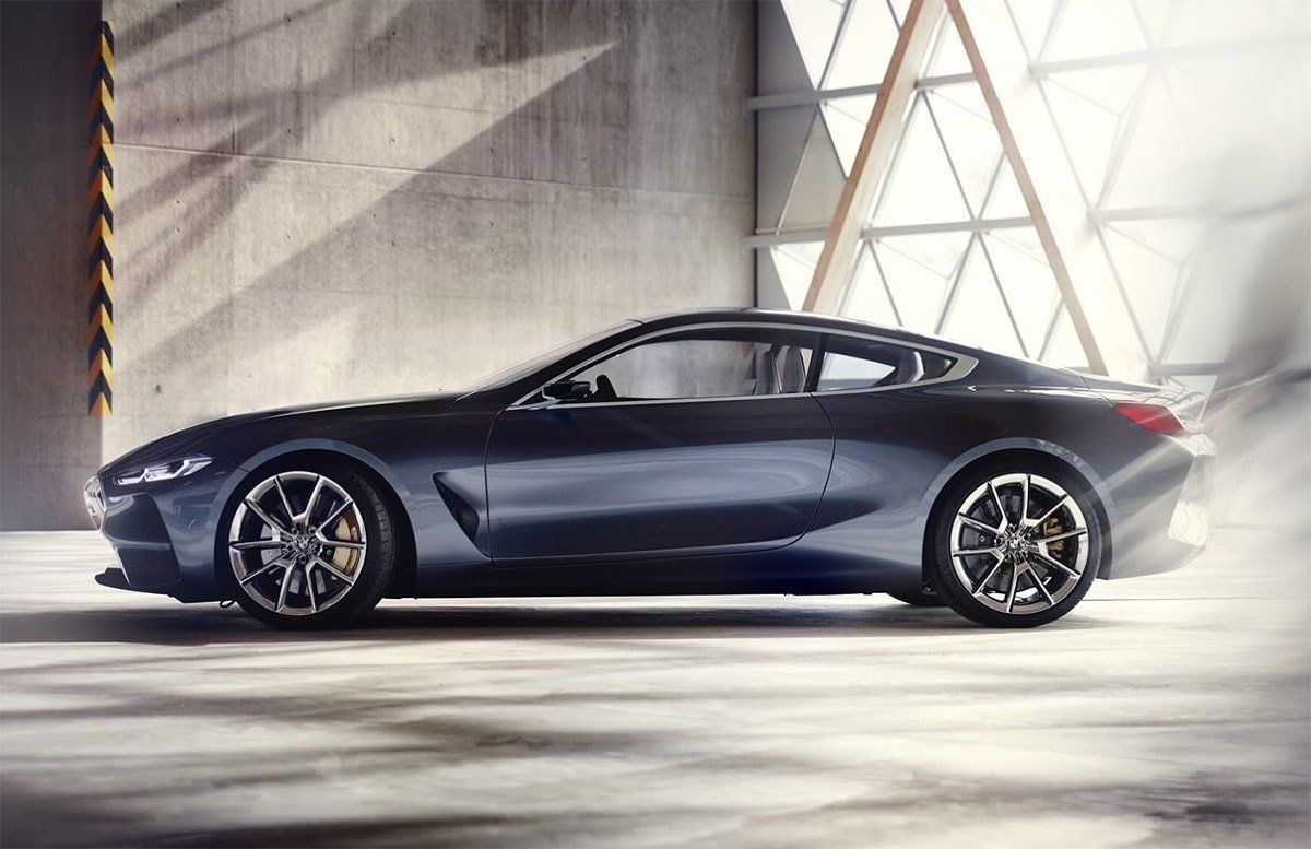 Названа стоимость роскошного купе BMW 8 Series