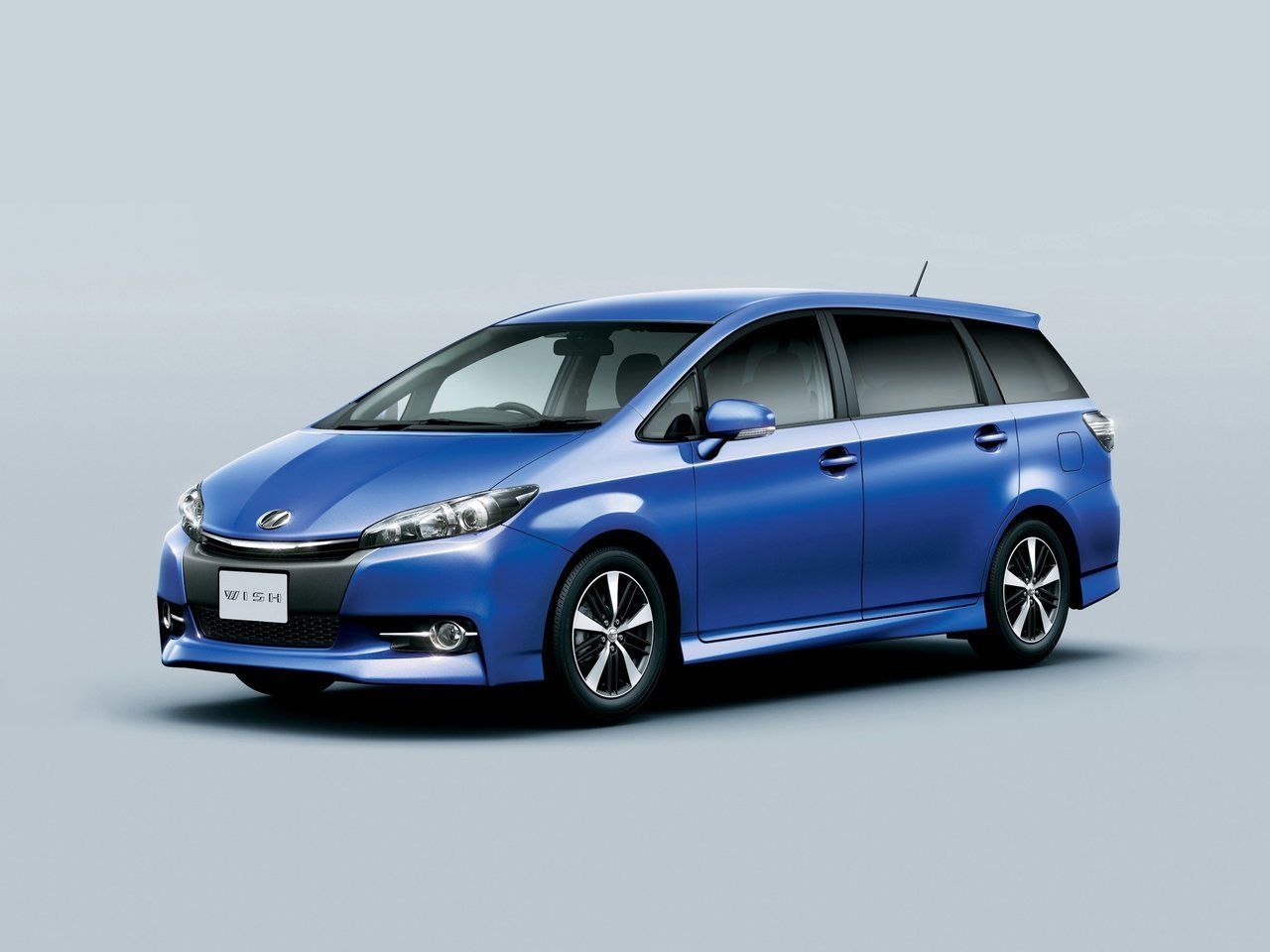 Toyota Wish               - Carsweek
