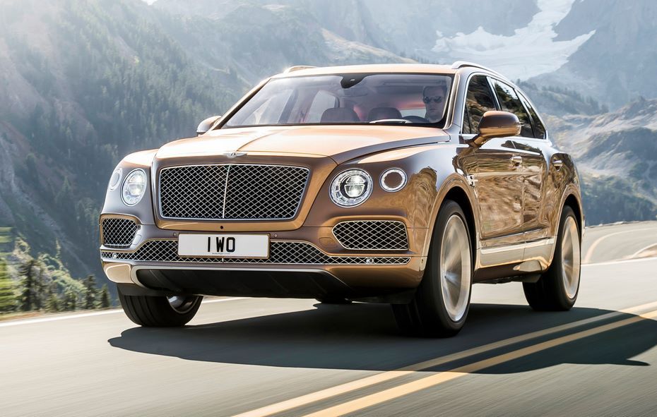 Bentley Bentayga получил новый восьмицилиндровый двигатель