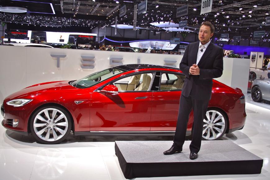 Новый автопилот Tesla будет готов через полгода