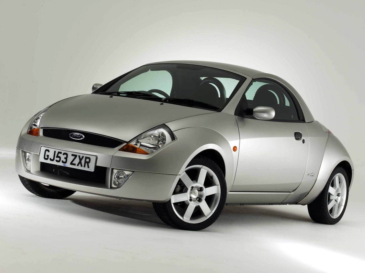 Ford KA I 1996 – 2008 Кабриолет: кузов, класс, тип и объём двигателя,  коробка передач, разгон, фото - CarsWeek.ru