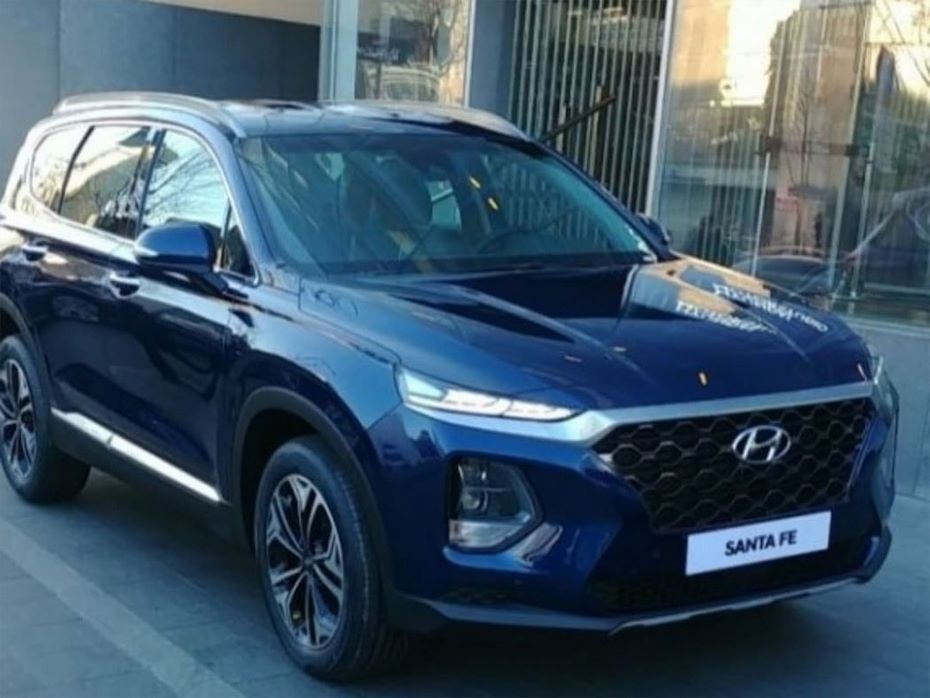 Hyundai представила кроссовер Santa Fe 2019 модельного года на видео