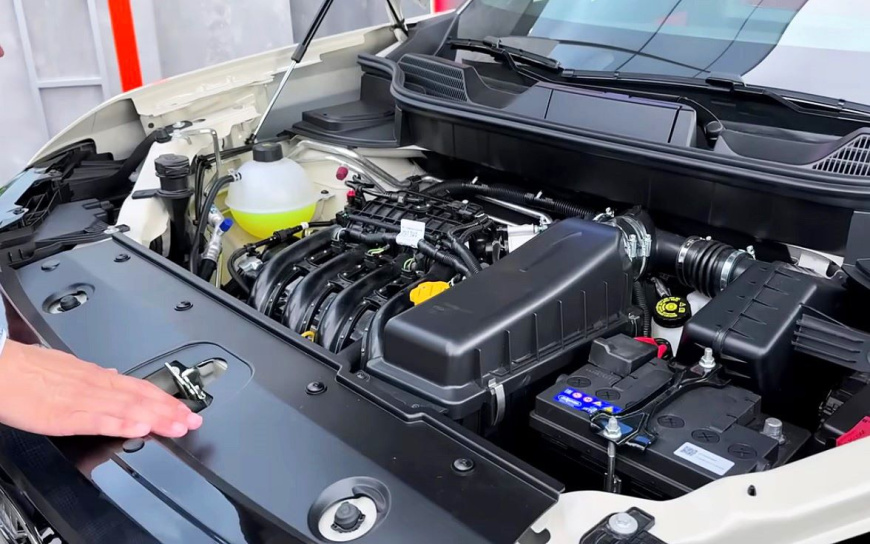 motor_lada_azimut.jpg