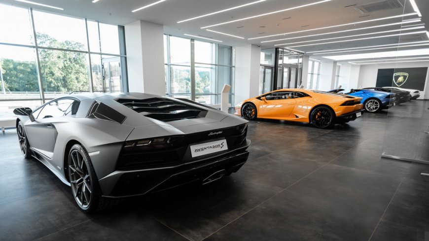 Lamborghini_002.jpg