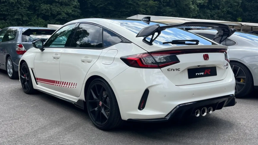 Honda Civic Type R Ultimate Edition Goodwood.webp Honda Civic Type R Ultimate Edition Goodwood.webp