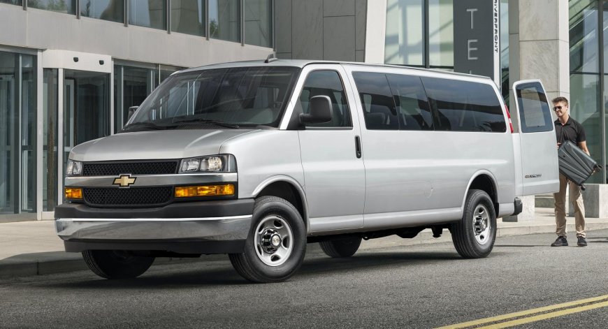 2021-Chevrolet-Express-Passenger-Van-0.jpg