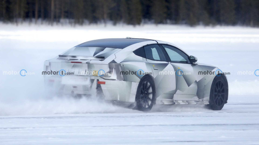 polestar-5-spy-photo (1).jpg