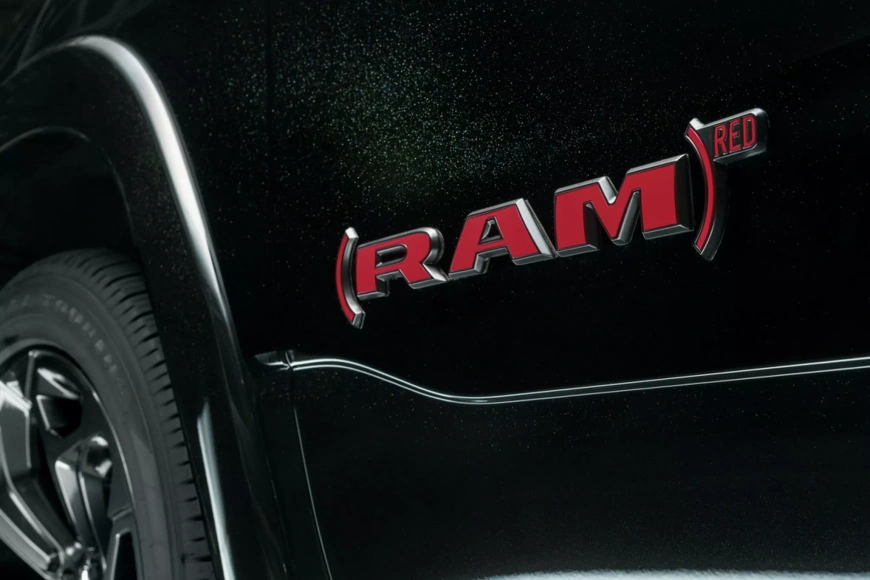 2023-Ram-1500-Limited-RAMRED-Edition-5-2048x1365.webp