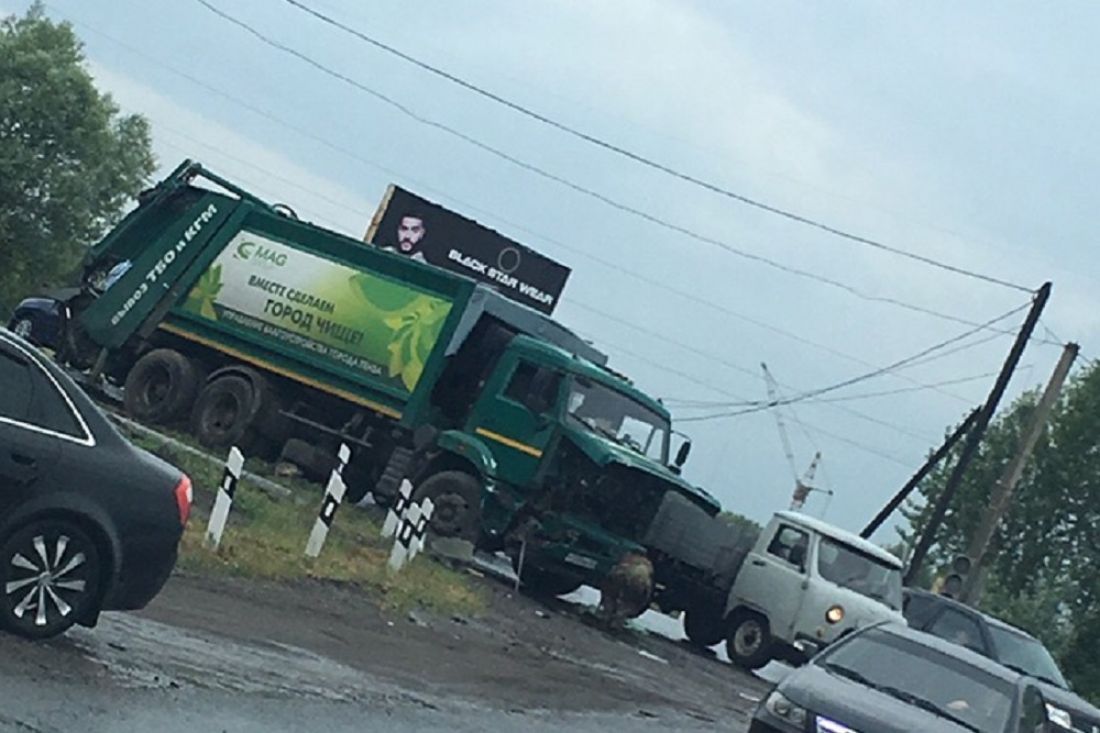 В Пензе зафиксированы ДТП с автобусом и мусоровозом