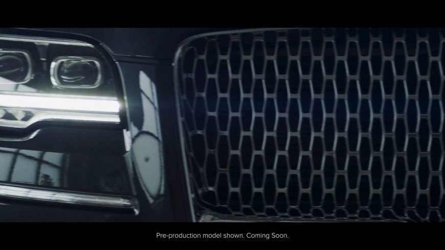 2022-lincoln-navigator-teaser.jpg