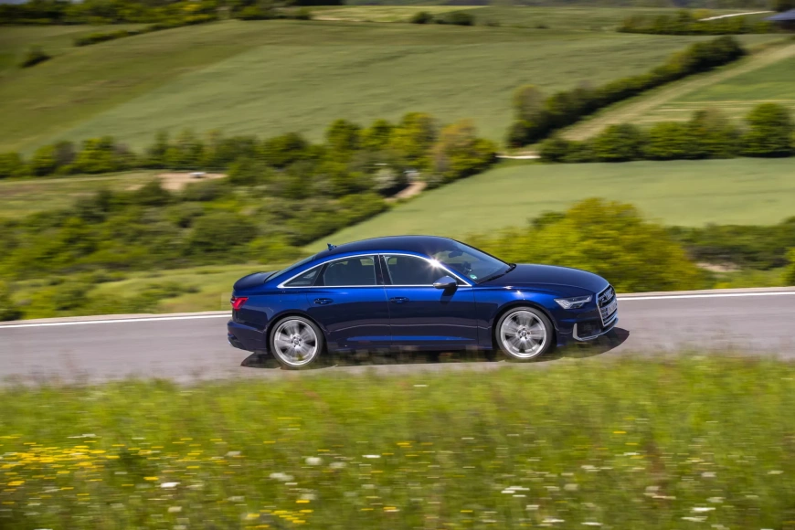 2020-Audi-S6.webp