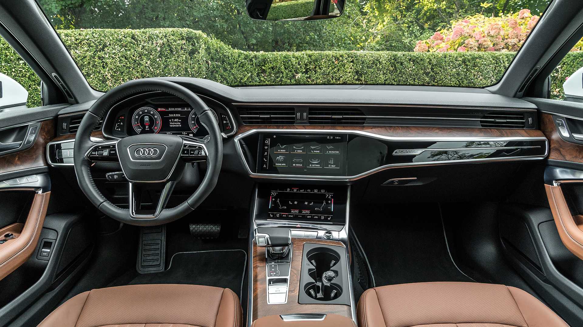 У седана бизнес-класса Audi A6 2019 года появилась более дешевая версия