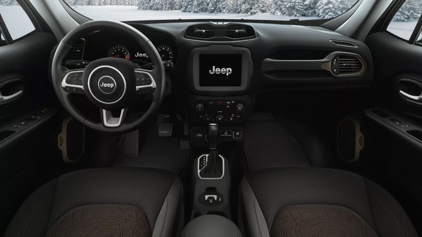 2023-Jeep-Renegade-Upland-3.webp