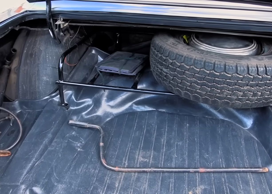 bagajnyk_gaz_3102.jpg bagajnyk_gaz_3102.jpg