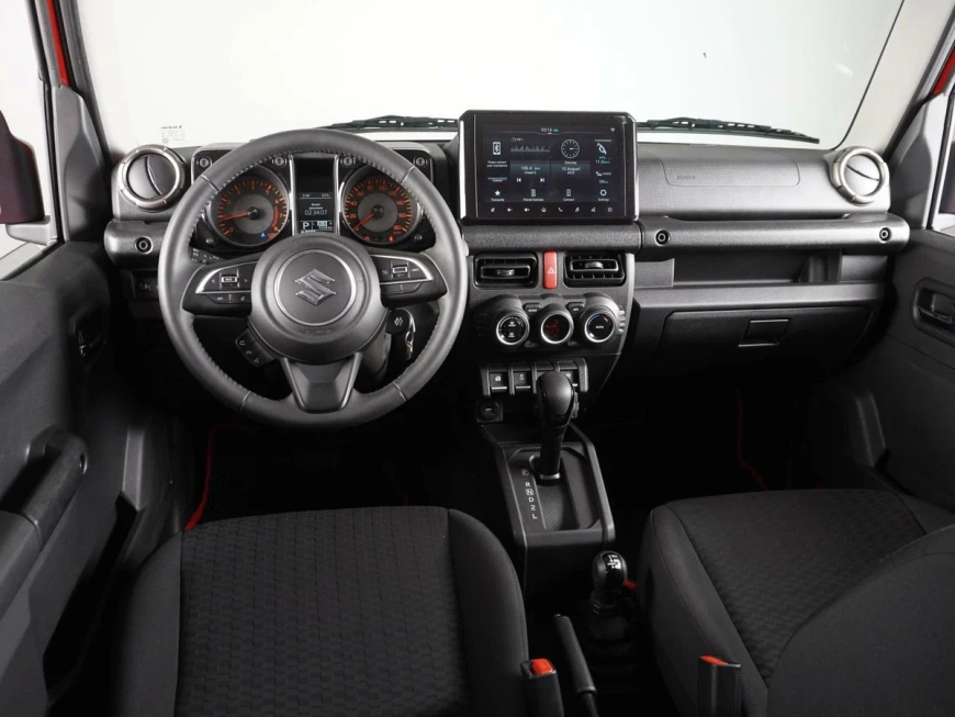 salon_Suzuki_Jimny.webp salon_Suzuki_Jimny.webp