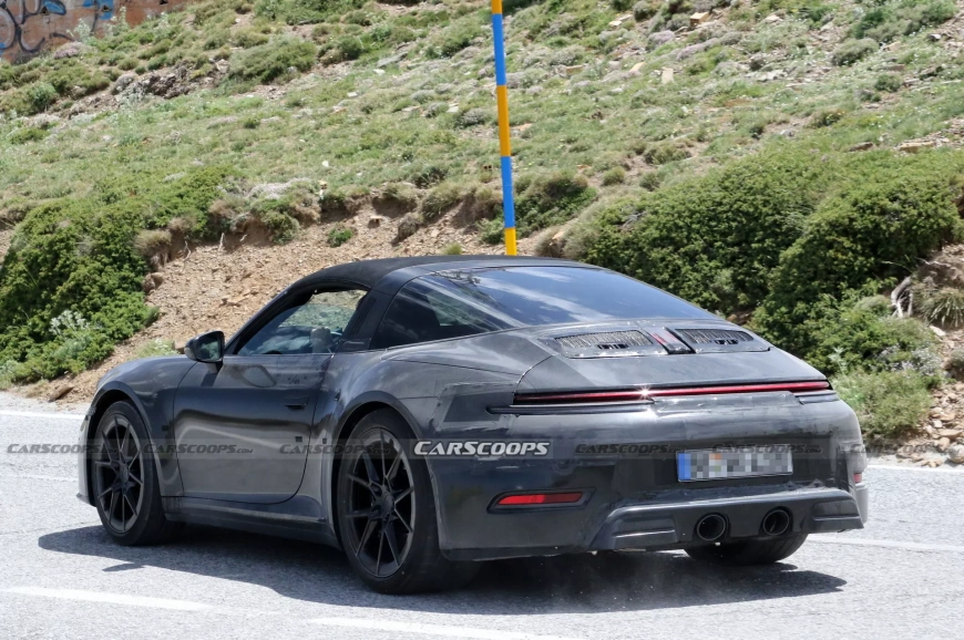 2024-Porsche-911-Targa-Facelift-9.webp