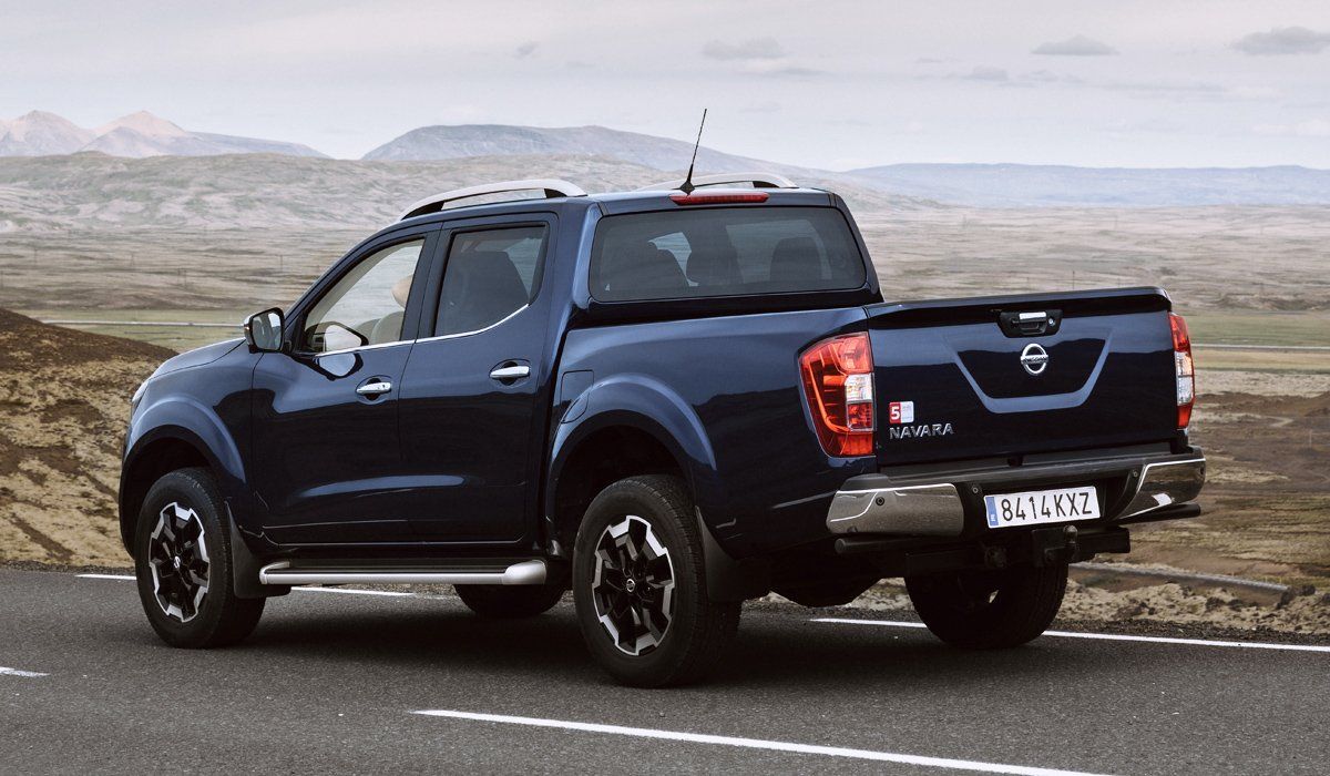 Nissan вывел на европейский рынок модернизированный пикап Navara