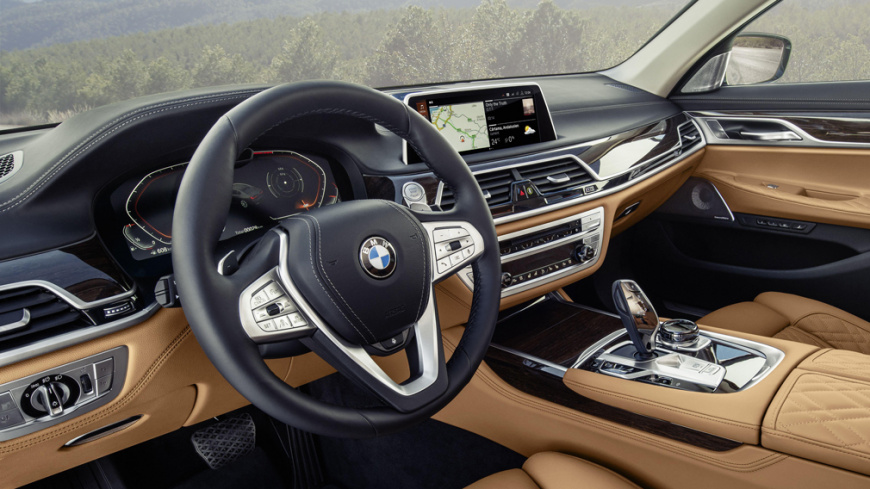 BMW7S_003.jpg