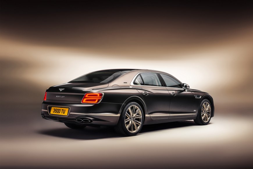 2022-Bentley-Flying-Spur-Hybrid-Odyssean-Edition-3.jpg