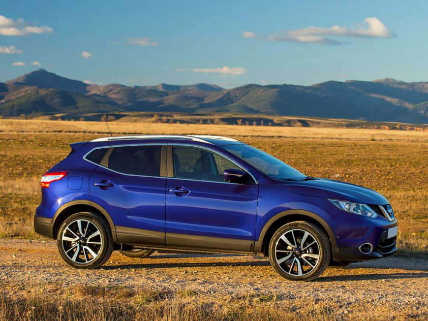 nissan-qashqai-sboku.jpg