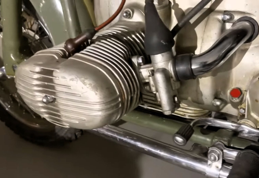 motor_kmz_m_53.jpg motor_kmz_m_53.jpg