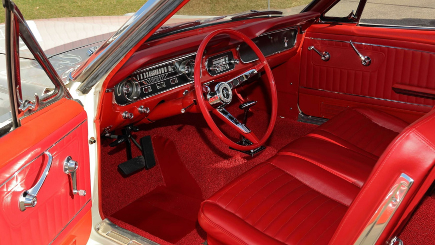 1965-Ford-Mustang-Disney-Magic-Skyway-Ride-Worlds-Fair-New-York-5.jpg