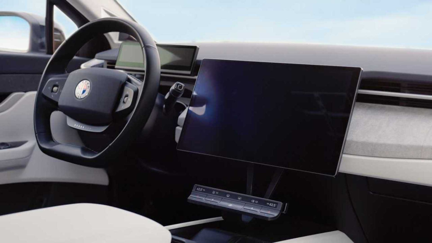 2023-fisker-ocean-interior-dashboard.jpg