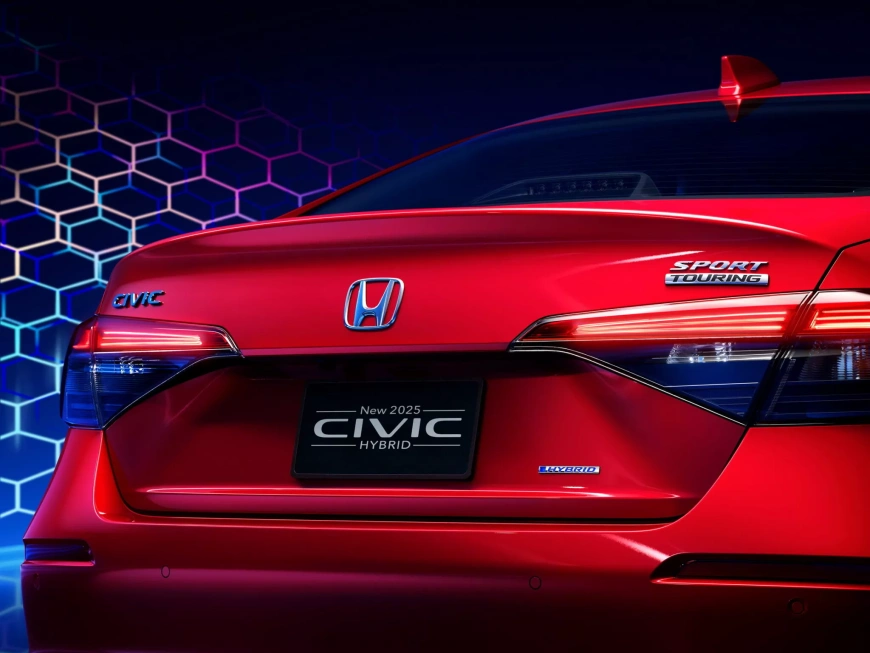 2025-Honda-Civic-Hybrid-3-2048x1536.webp