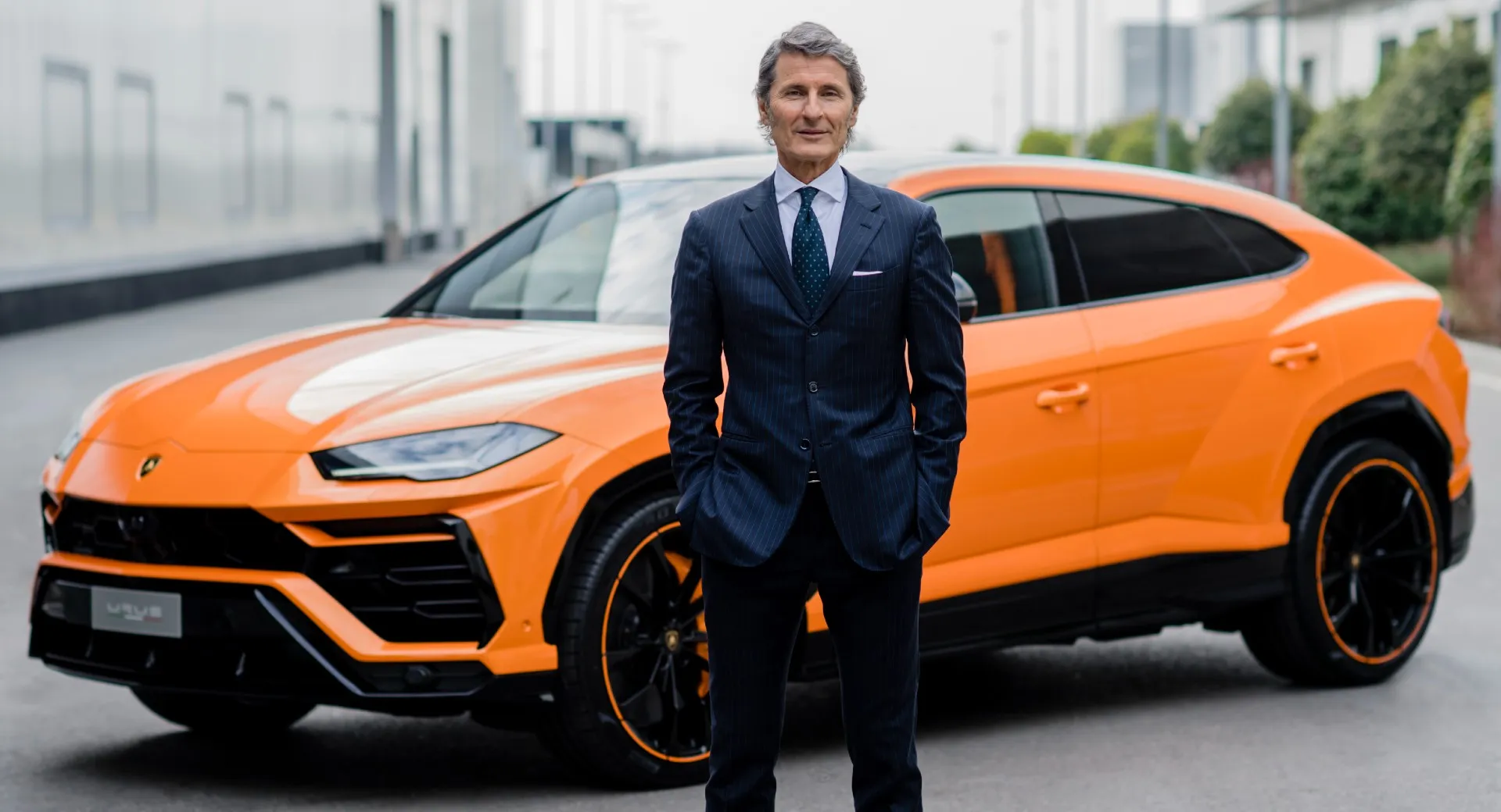 День автомобиля в 2024 году. Lamborghini Urus 2024. Lamborghini Urus 2022. Lamborghini 2024 Urus New. Lamborghini Urus 2024 электромобиль.