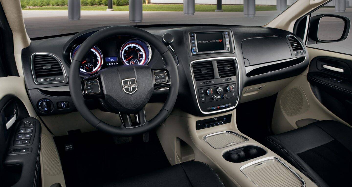 2019-dodge-grandcaravan-gallery-interior-3.jpg.image.1440.jpg