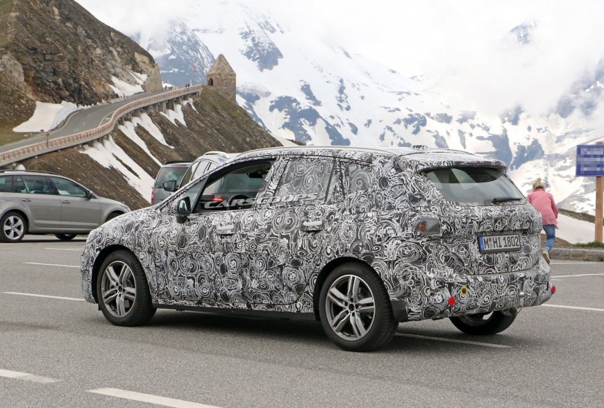 2021-bmw-2-series-active-tourer-25.jpg