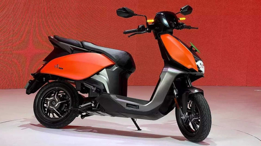 hero-motocorp-officially-launches-the-vida-v1-electric-scooter (2).jpg