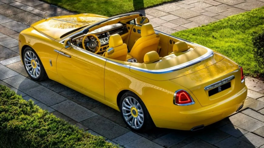 Rolls-Royce-Dawn-Fux-Bright-Yellow-FInal-US-Bespoke-Commission-2s-1024x576.webp