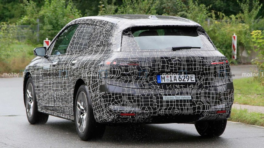 bmw-inext-new-spy-photo-rear-three-quarters.jpg