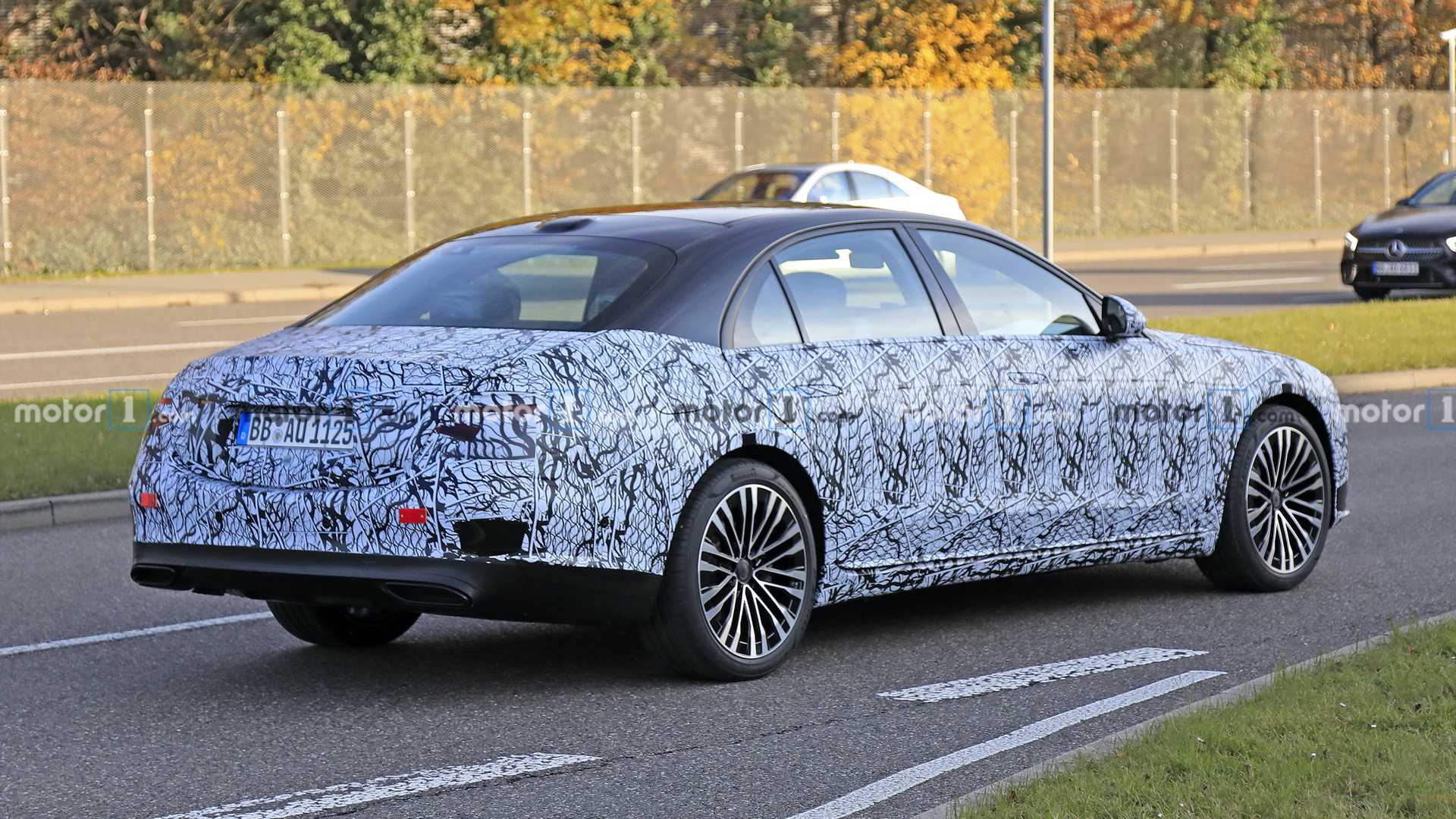 Обновление автомобиля. Mercedes Benz s class 2021. Мерседес s класс 2021. Новый s класс Мерседес 2021. Mercedes Benz s class 2020.