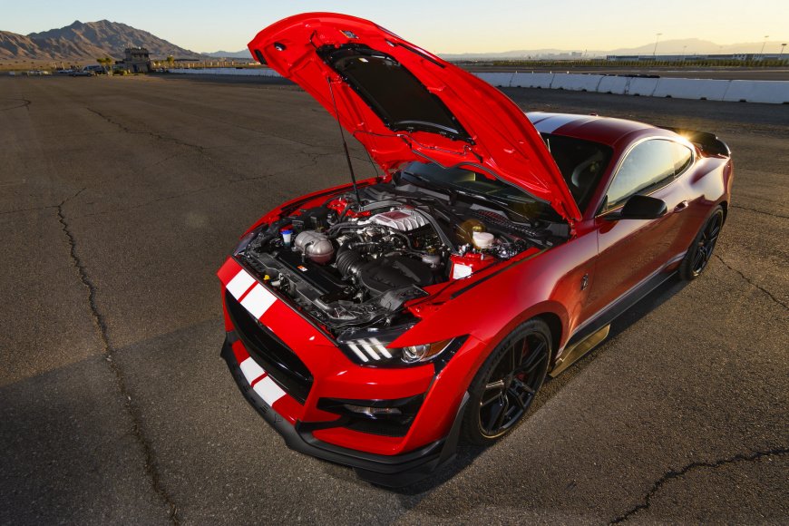 2020-Mustang-Shelby-GT500-01.jpg