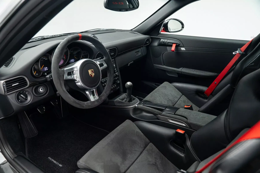2011-Porsche-911-GT3-RS-4.0-For-Sale-8.webp 2011-Porsche-911-GT3-RS-4.0-For-Sale-8.webp
