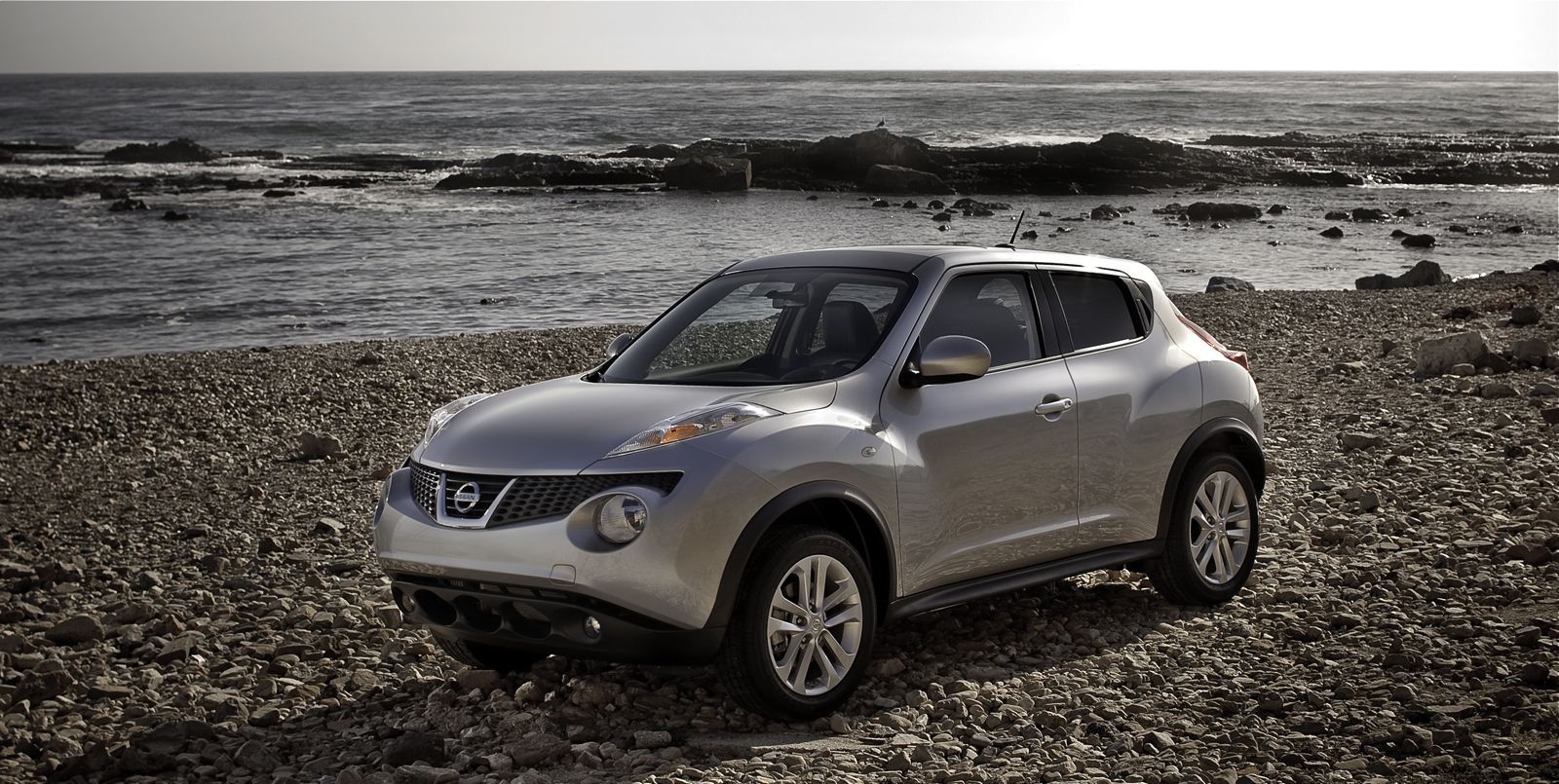 2012-nissan-juke_100364147_h.jpg