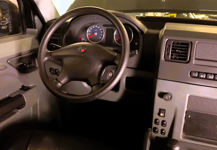 salon_tigr2.jpg salon_tigr2.jpg