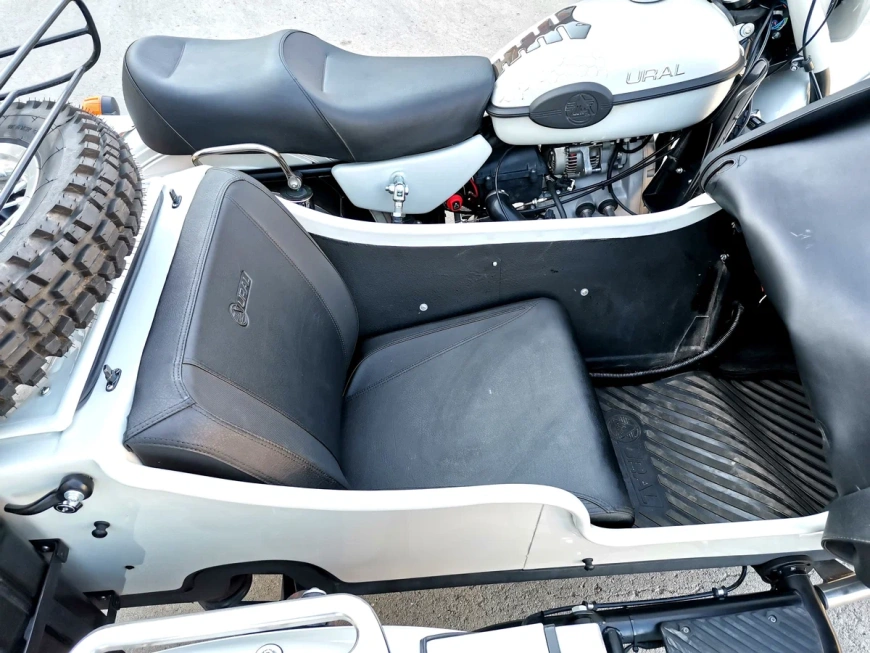 kolyaska_ural_gear_up.webp kolyaska_ural_gear_up.webp