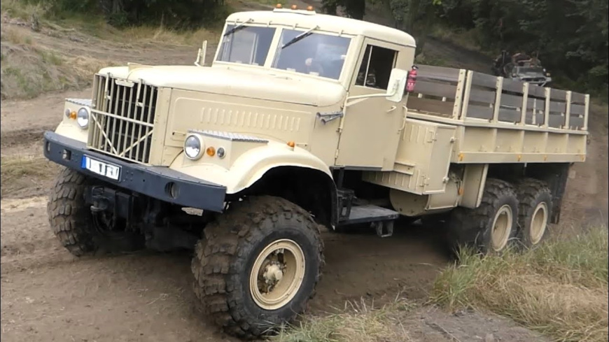 gruzovik_kraz_255_b.jpg