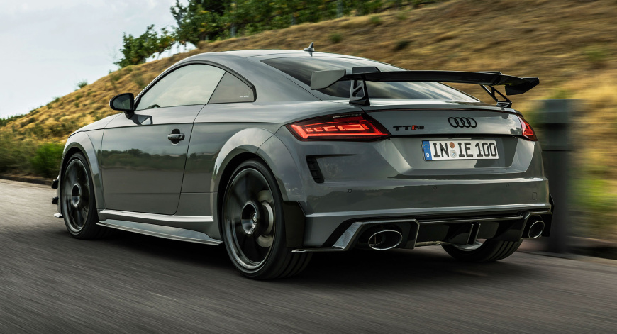 Audi-TT-RS-Iconic-Edition-1a.jpg