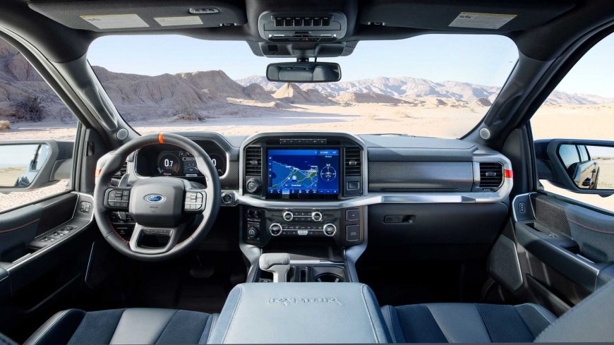 2021-ford-f-150-raptor-full-interior-dashboard.jpg