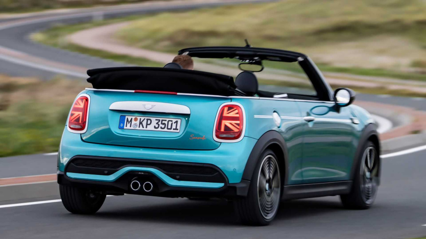 mini-cabrio-seaside-edition-2022 (1).jpg