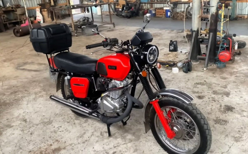 ij_s_kitaiskym_motorom.jpg ij_s_kitaiskym_motorom.jpg